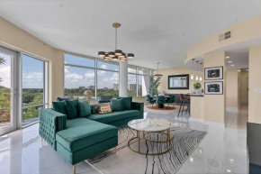 Downtown New Modern Spacious 3bdrm 2Bath 2000 sq ft